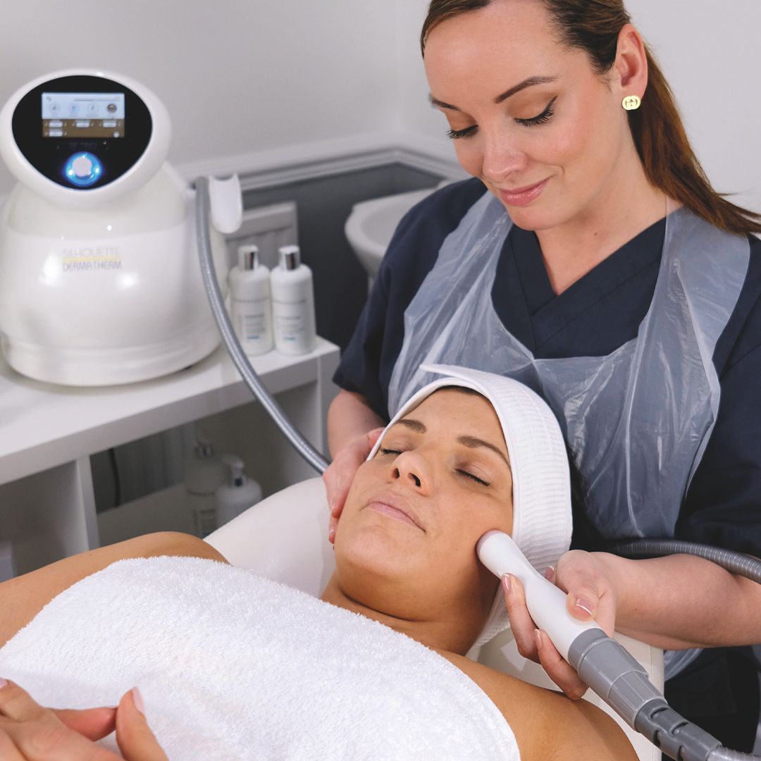 Radio frequency facial skin treatment